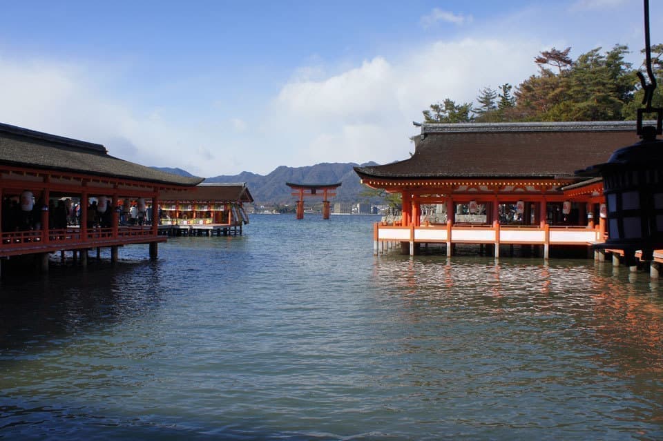 厳島神社