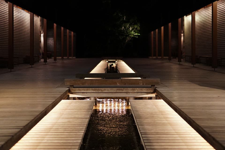 トンボの湯夜景