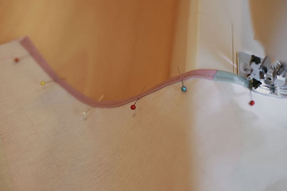 ミシンでエプロン作り