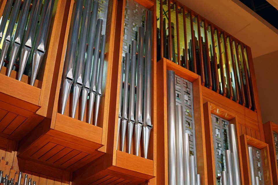 パイプオルガン
