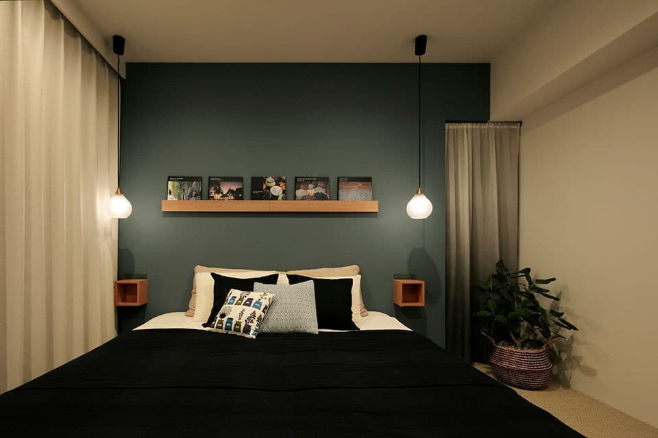 かっこいい寝室