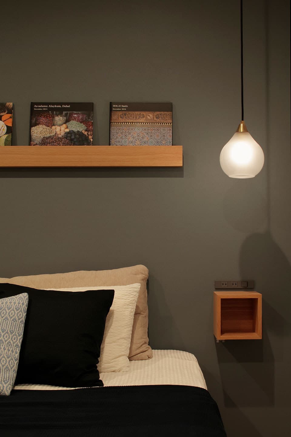 おしゃれな寝室