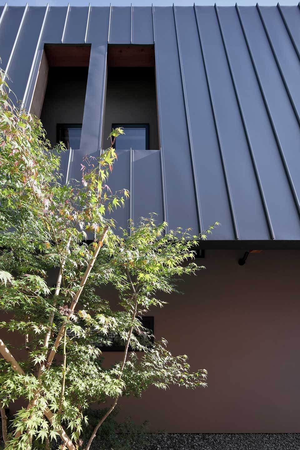 ガルバリウム屋根