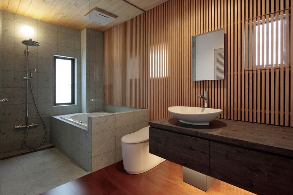 ホテルのような十和田石