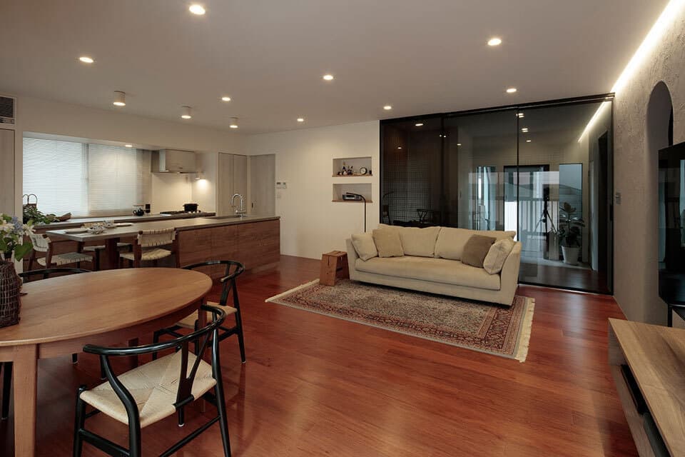 カリンフローリング