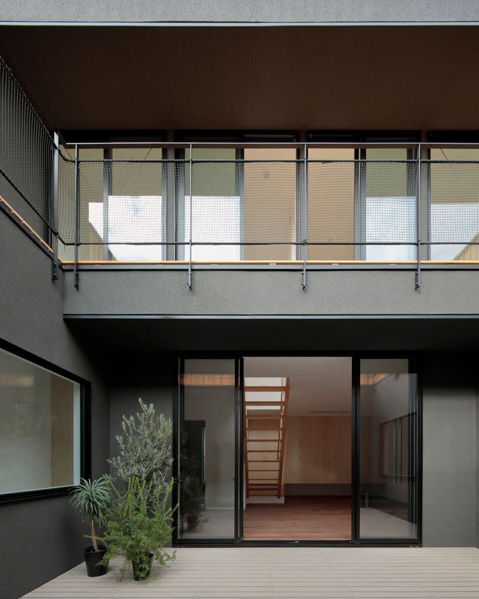 洗い出しの玄関