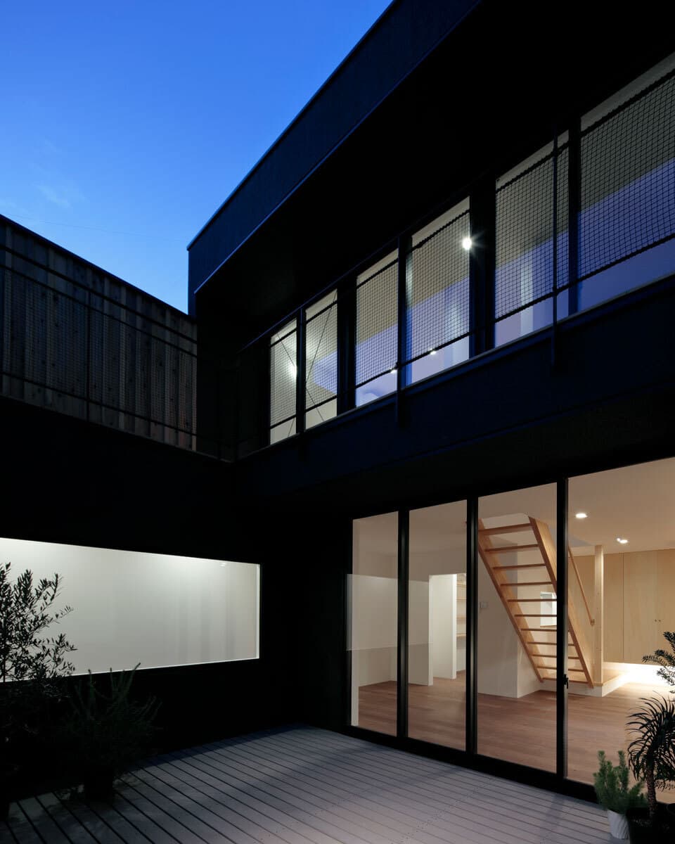 洗い出しの玄関