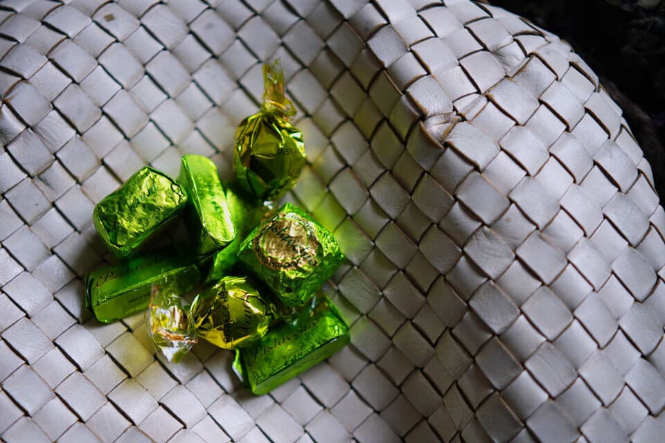 anyyヴェンキvenchiピスタチオチョコレート